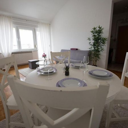 Apartman Ana Appartamento Ossero Esterno foto