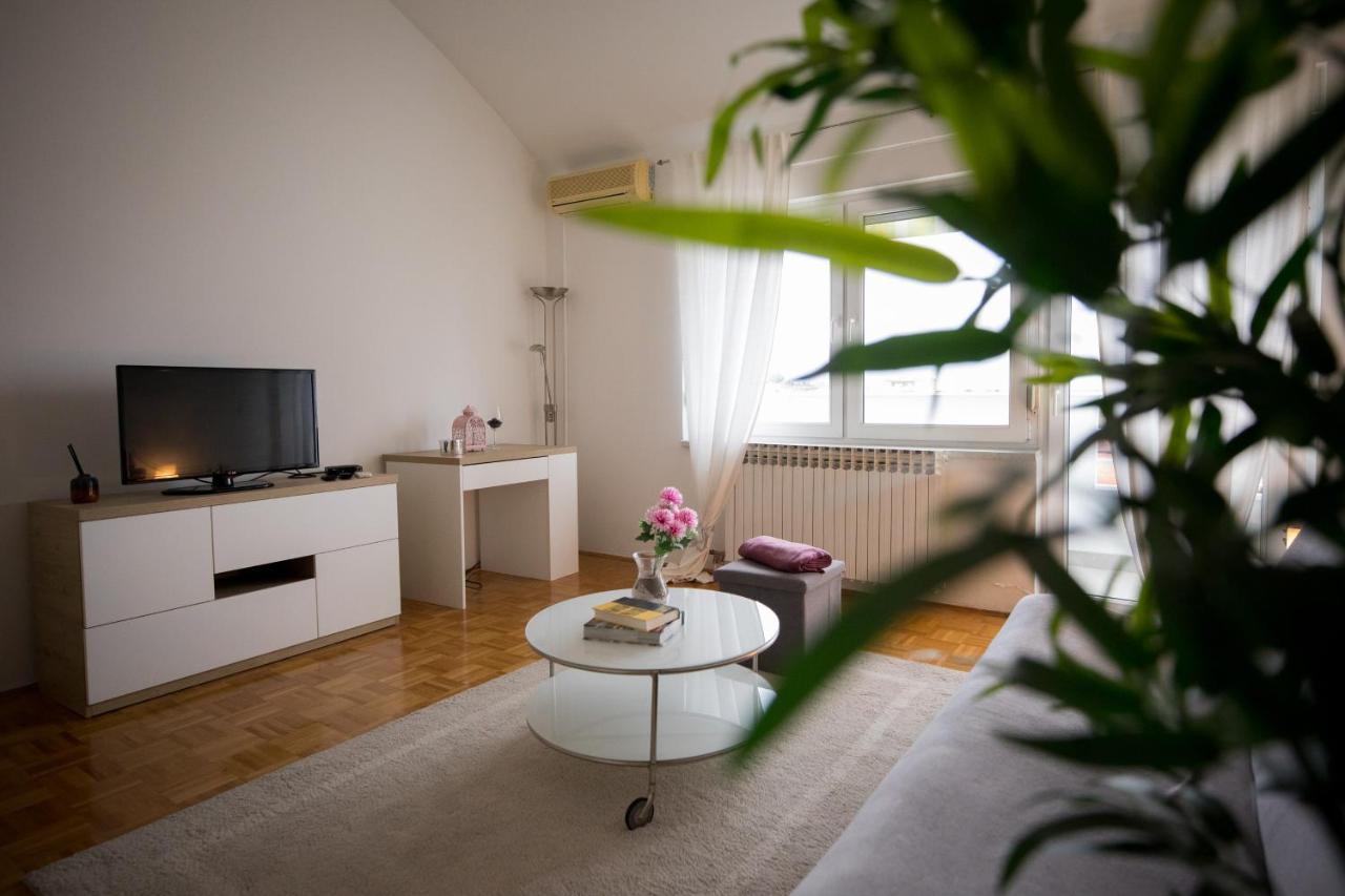 Apartman Ana Appartamento Ossero Esterno foto